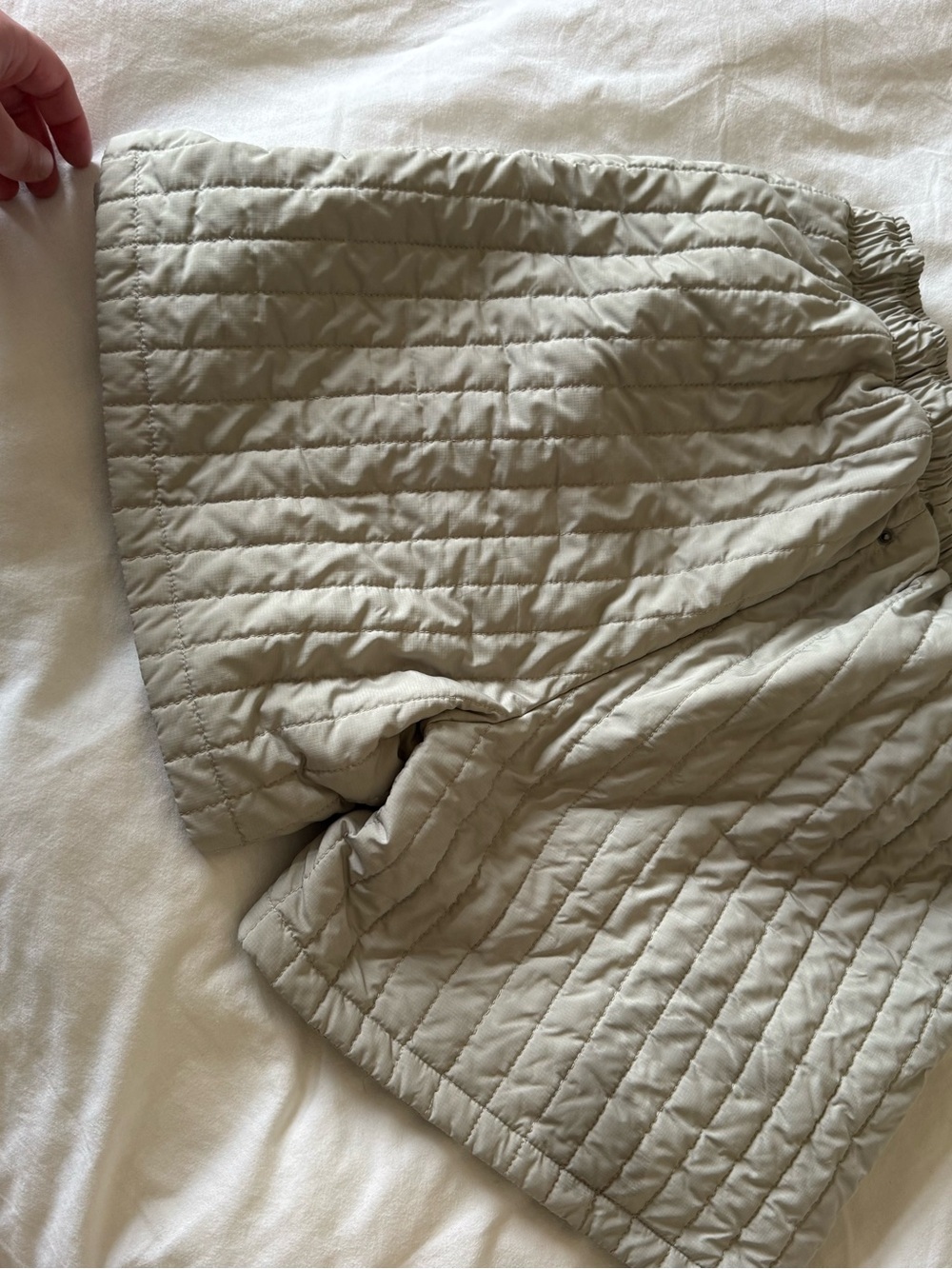 Rains Quilted Drawstring Shorts in Olive - Picture 4 of 5
